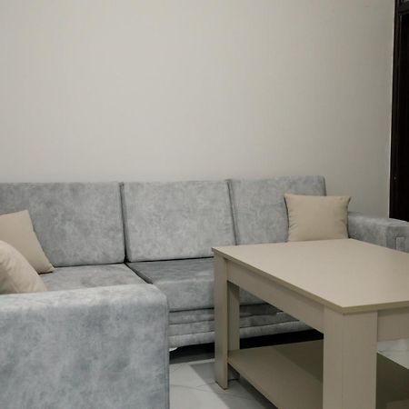 Logli Apartments Gjirokastra Kültér fotó