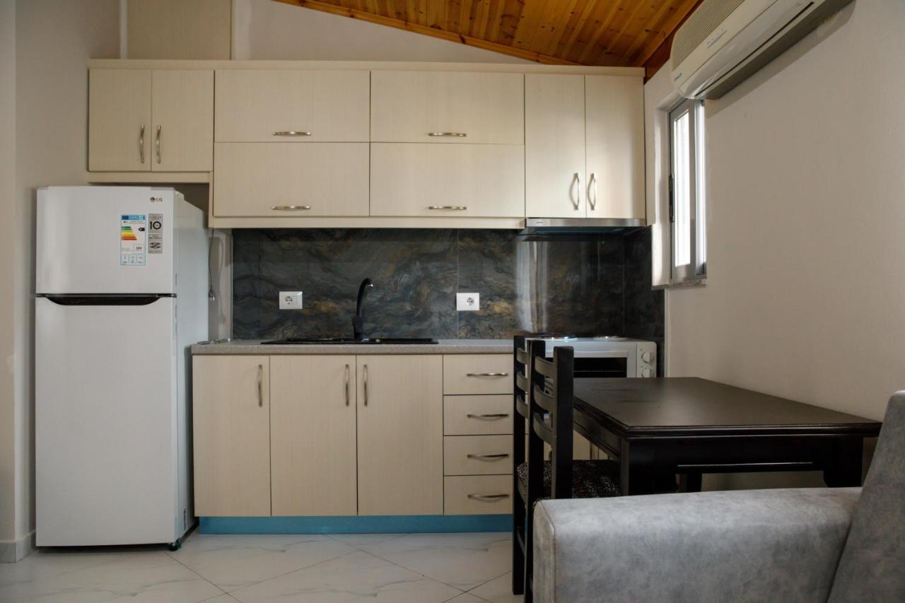 Logli Apartments Gjirokastra Kültér fotó